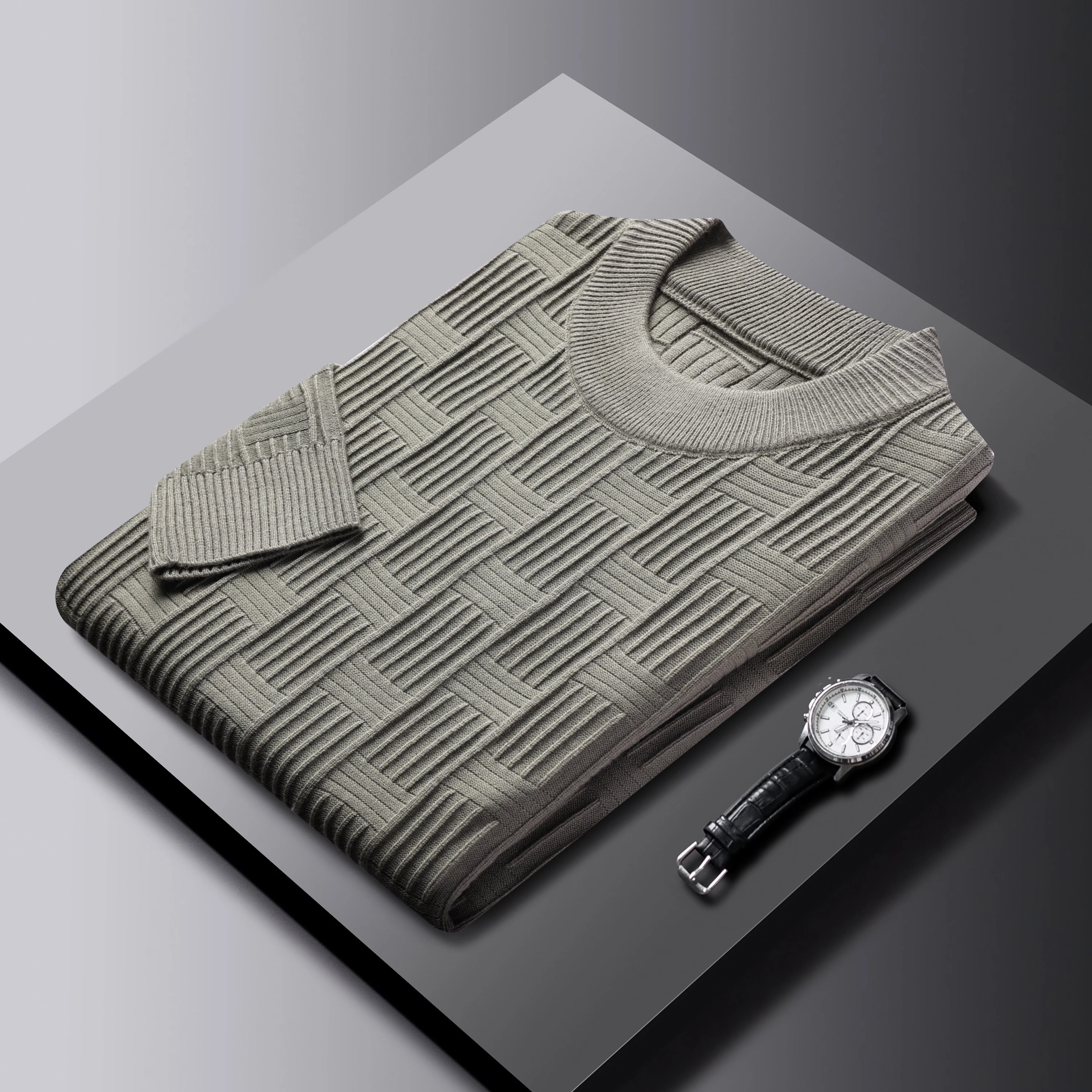 Knitted sweater men's